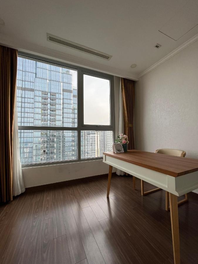 Premium - Hub * TP. Hồ Chí Minh