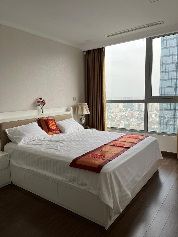 Khách sạn hẻo lánh Premium - Hub