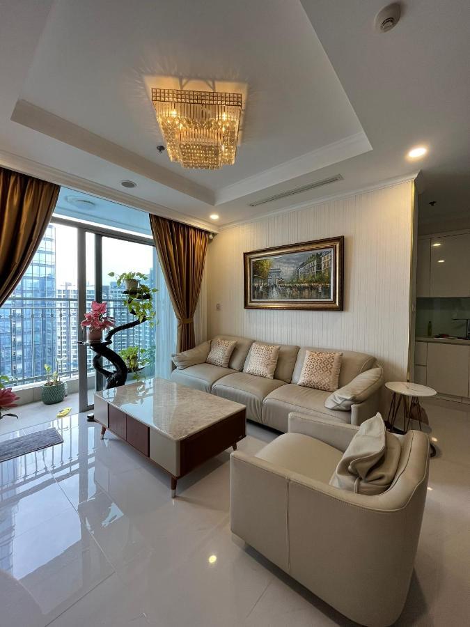 Khách sạn hẻo lánh Premium - Hub *